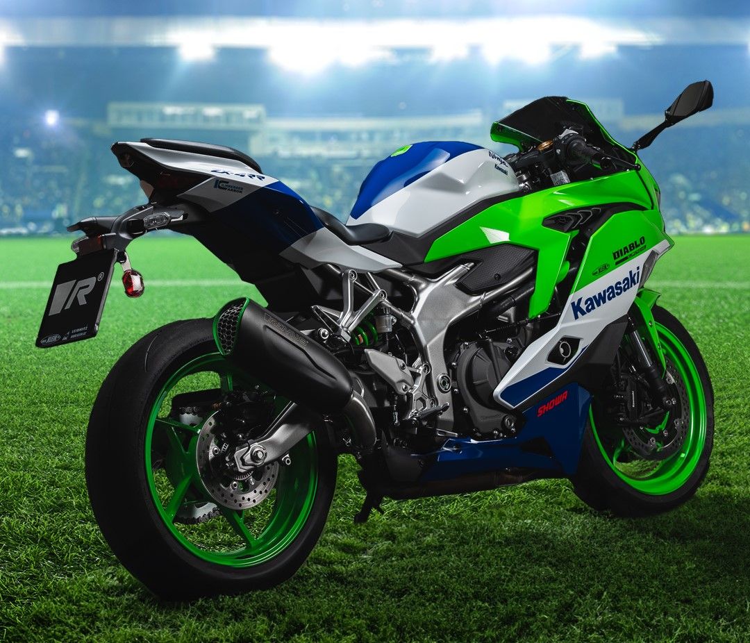 NXT for Kawasaki Ninja ZX (green backcover) | Remus