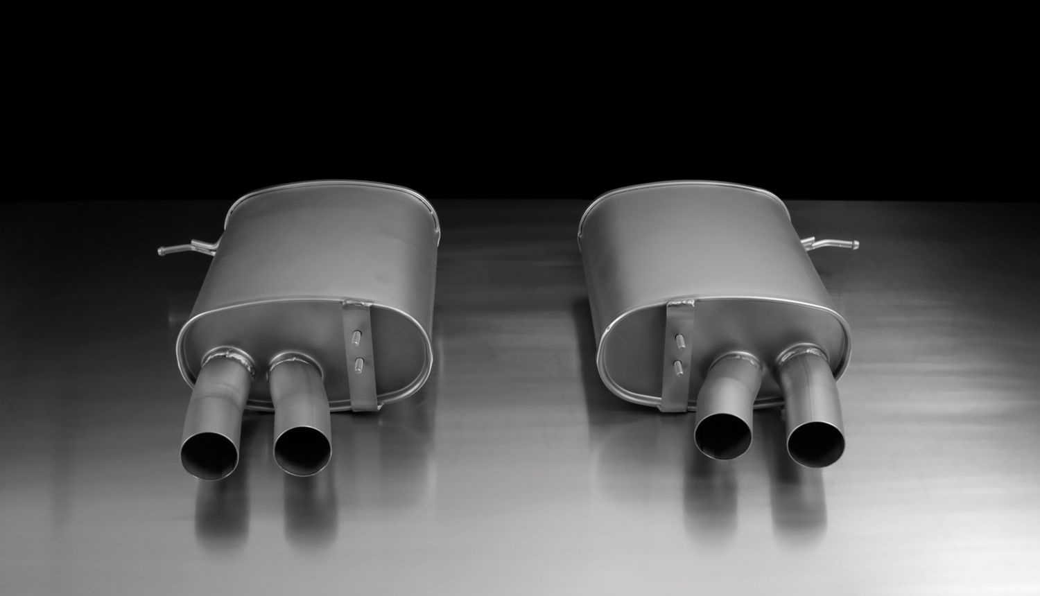 Axle-back-system for BMW 3 Series 335i E90-E93 & 335x E90-E93 4x 84mm Carbon Race Tips - Image 1