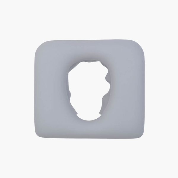 Toilet seat with skirt