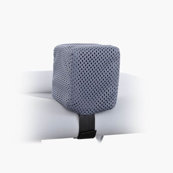 Wedge pommel