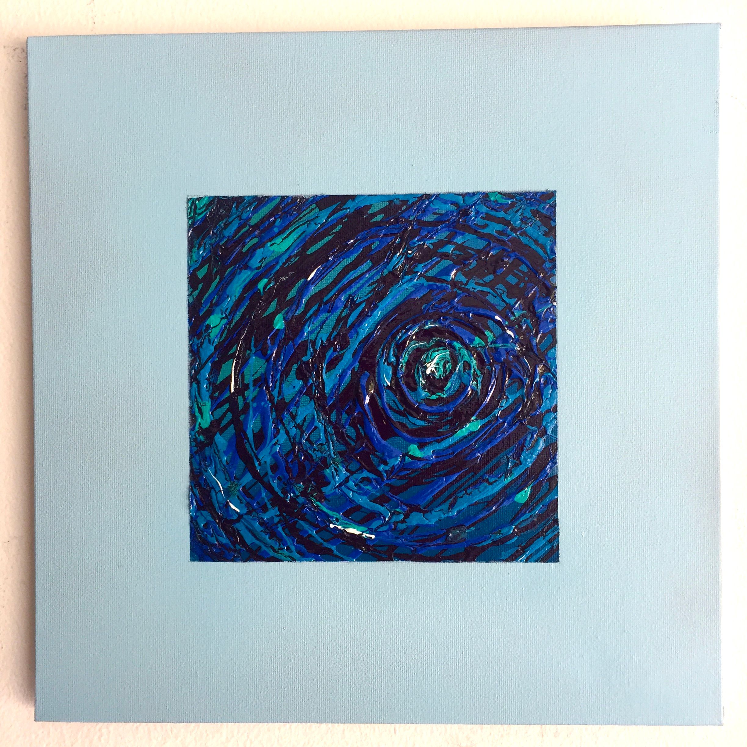 Blue-green mini swirl