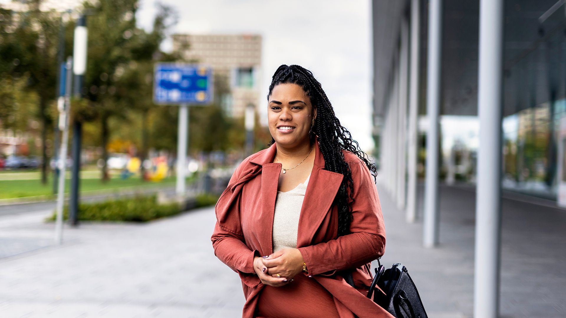 Portret van Dianara Verhoeven, Assistent Transaction Banker, voor Rabobank