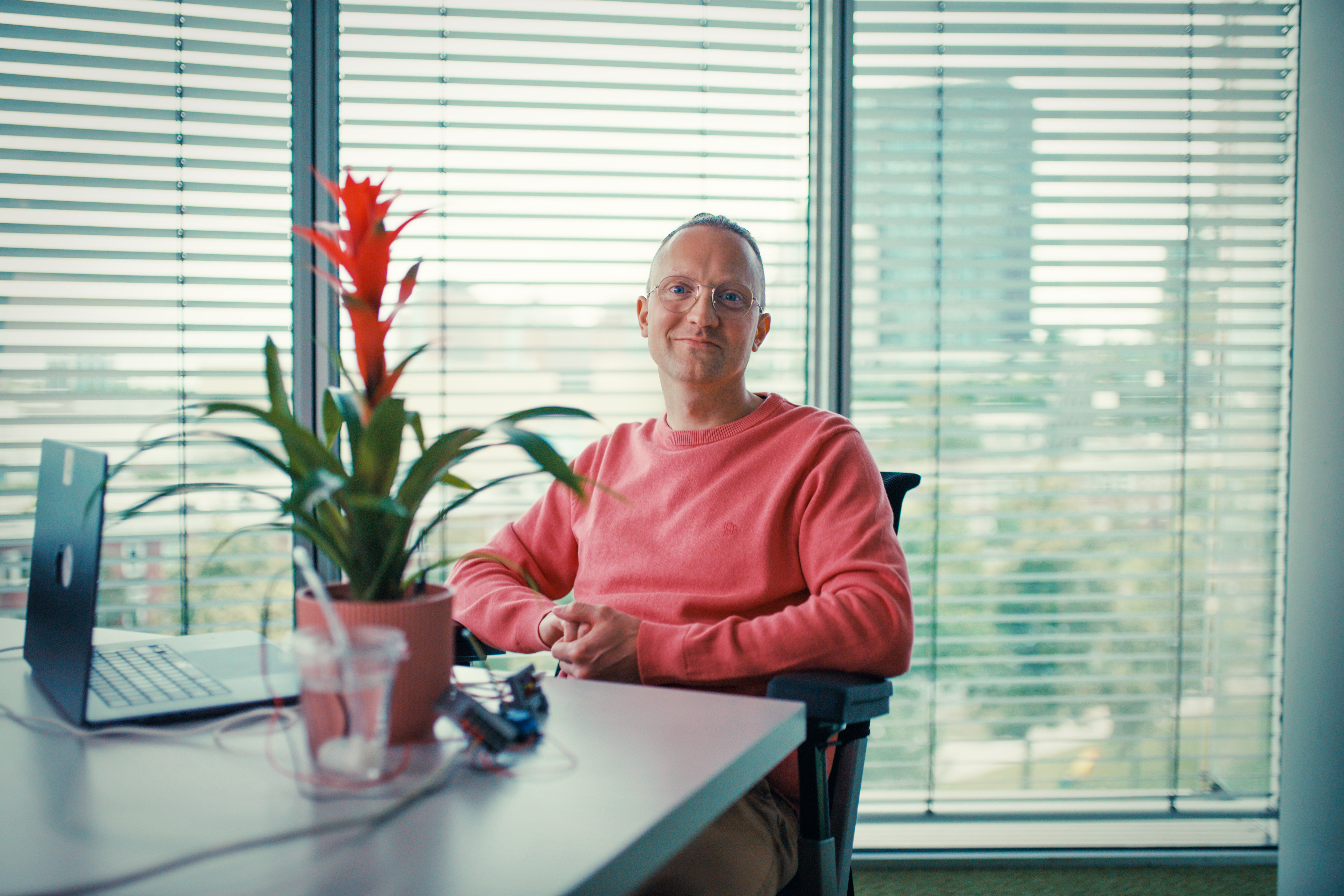 Thijs sitting in the Rabobank office