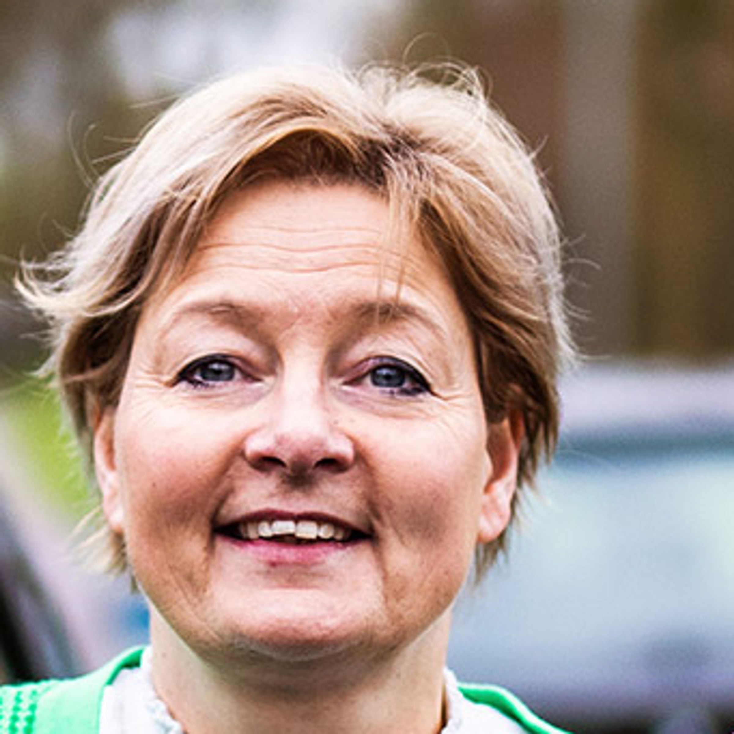 Francien stapt auto in