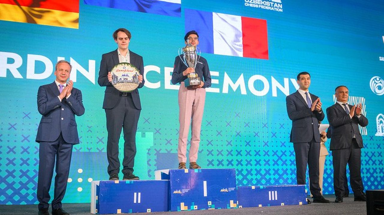 Thumbnail for article: Stor sväng! Vem missade FIDE:s Grand Swiss-prisutdelning?