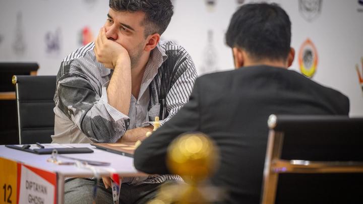 Thumbnail for article: Nepomniachtchi Crashes Out Of World Cup In Latest Sign Russian Chess Is In The Doldrums