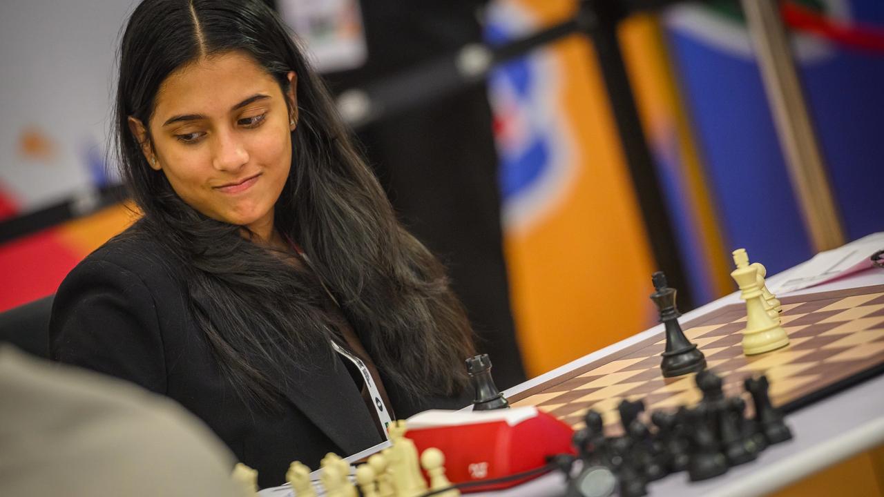 Thumbnail for article: ¡Adiós, Divya! La única mujer que competía en la Copa del Mundo de Ajedrez ha sido eliminada