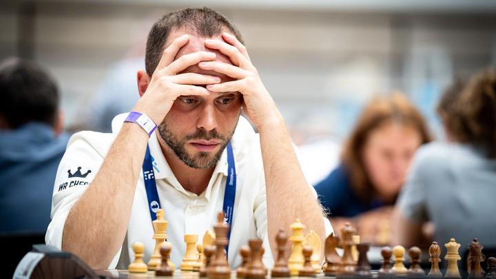 Thumbnail for article: Everything Wadim Rosenstein Is Doing Suggests He Wants To Be FIDE President. Here's Why