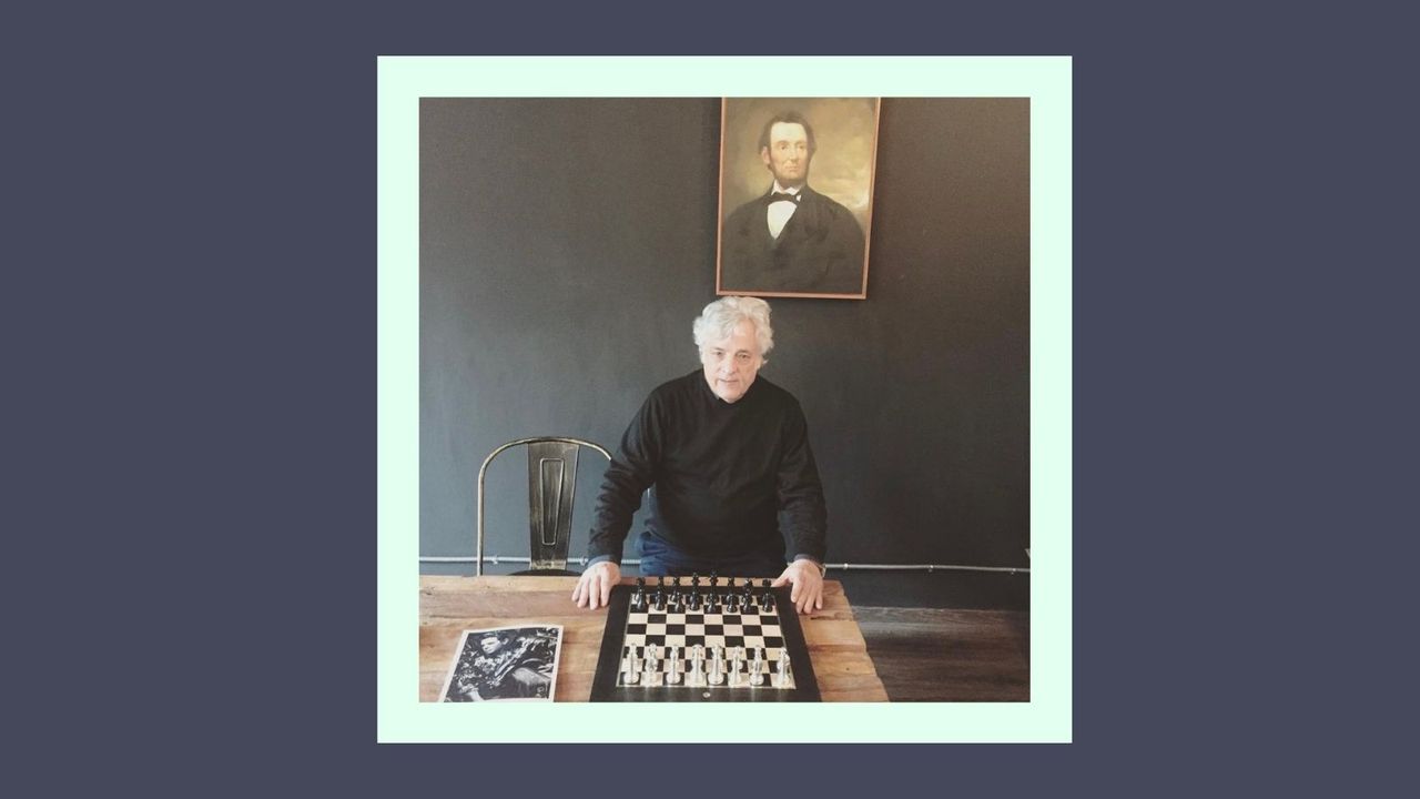 Thumbnail for article: Lincoln zůstal v Moskvě. Warhol obsadil zeď.