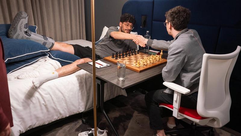 Die nachgeholte Partie der Runde 4 endete mit einem Sieg für Caruana.