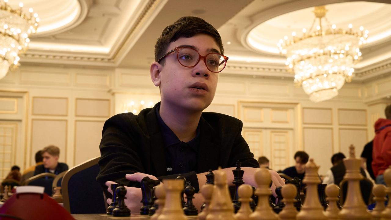 Thumbnail for article: World Chess Weekly: Oros rekordförsök misslyckas när Gukesh ber om ursäkt för dålig form
