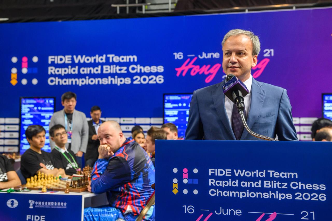 FIDE 主席 Arkady Dvorkovich 也在香港。摄影:Michal Walusza/FIDE。