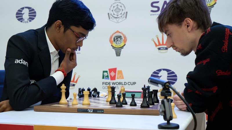 Indian hope GM Praggnanandhaa R went out to GM Daniil Dubov.