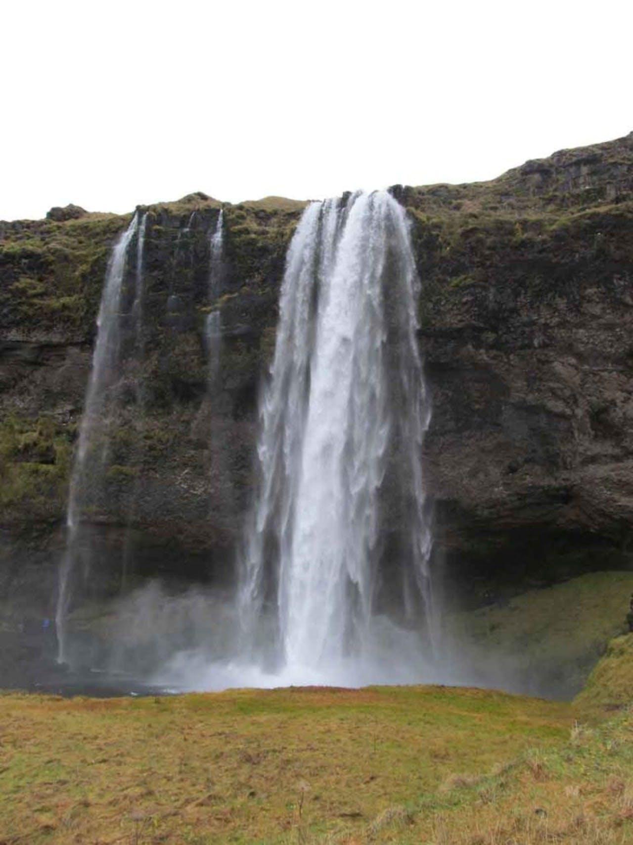 Seljalandsfoss waterfall