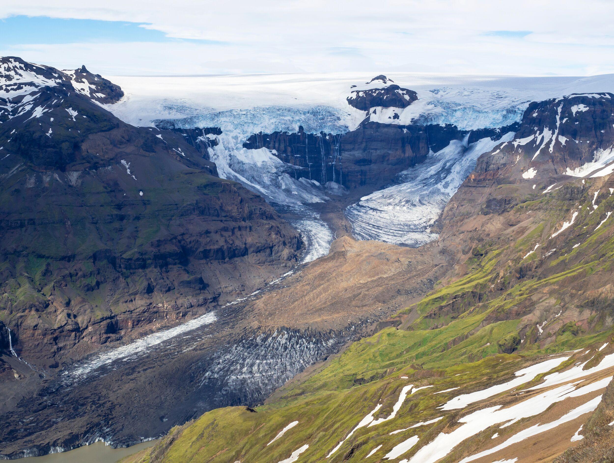 Kristínartindar overlooking Skaftafellsjökull glacier and vast mountain landscapes.