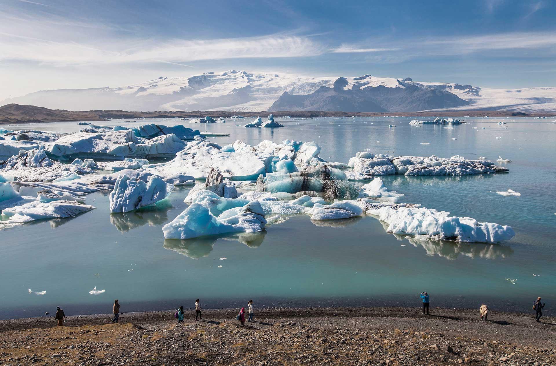 Icebergs on Jökulsárlón glacier lagoon