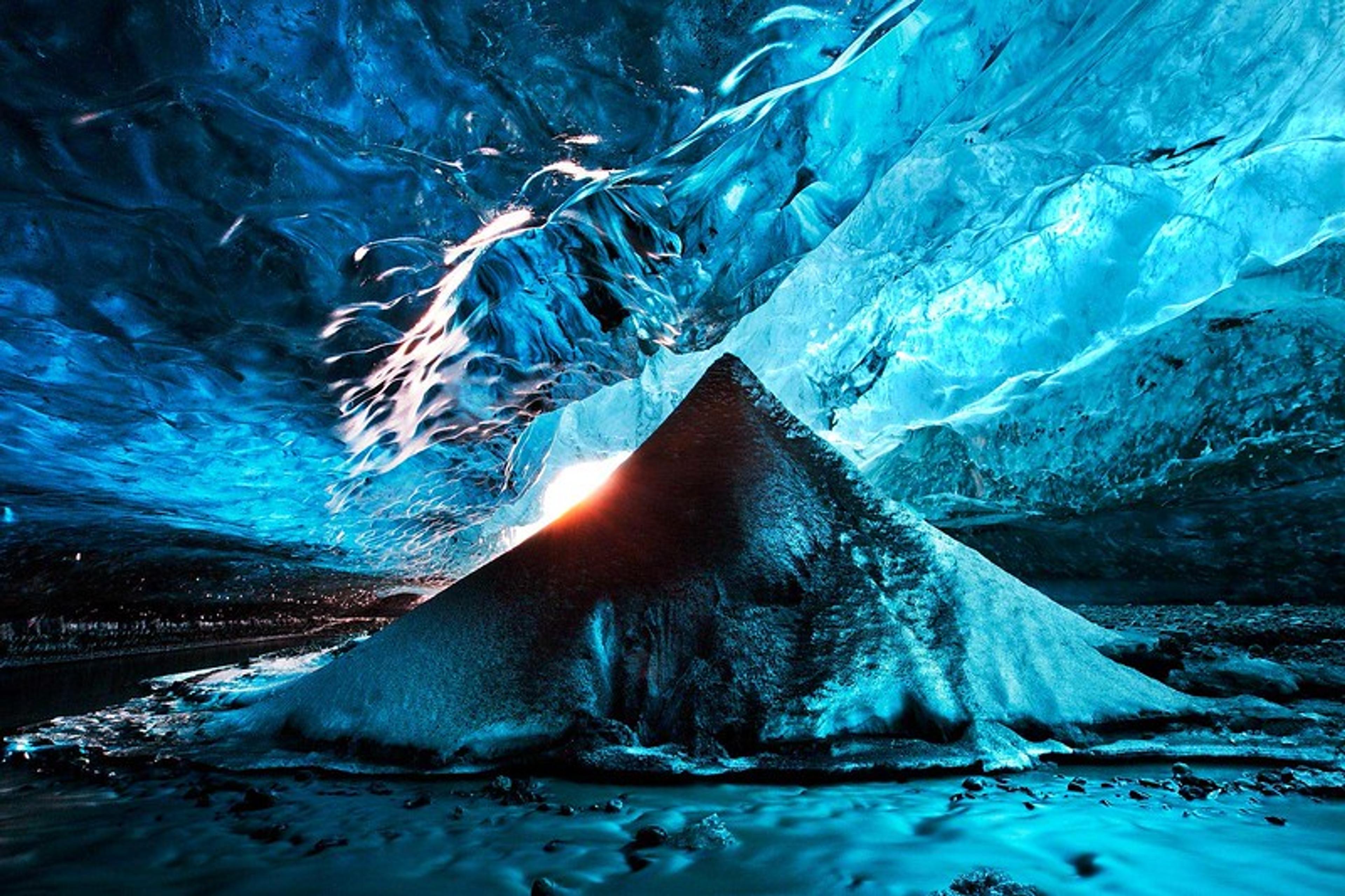 Snow pile inside an ice cave