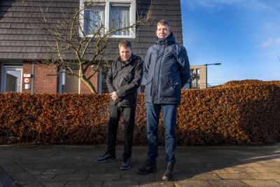 Danny en Peter wonen 25 jaar bij Buitenveld.jpg