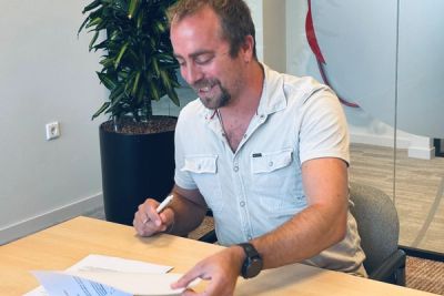 Ondertekening Gewoan Thus - 3