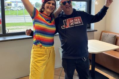 Laura en Guus nieuwsbericht Coming Out Day.jpeg