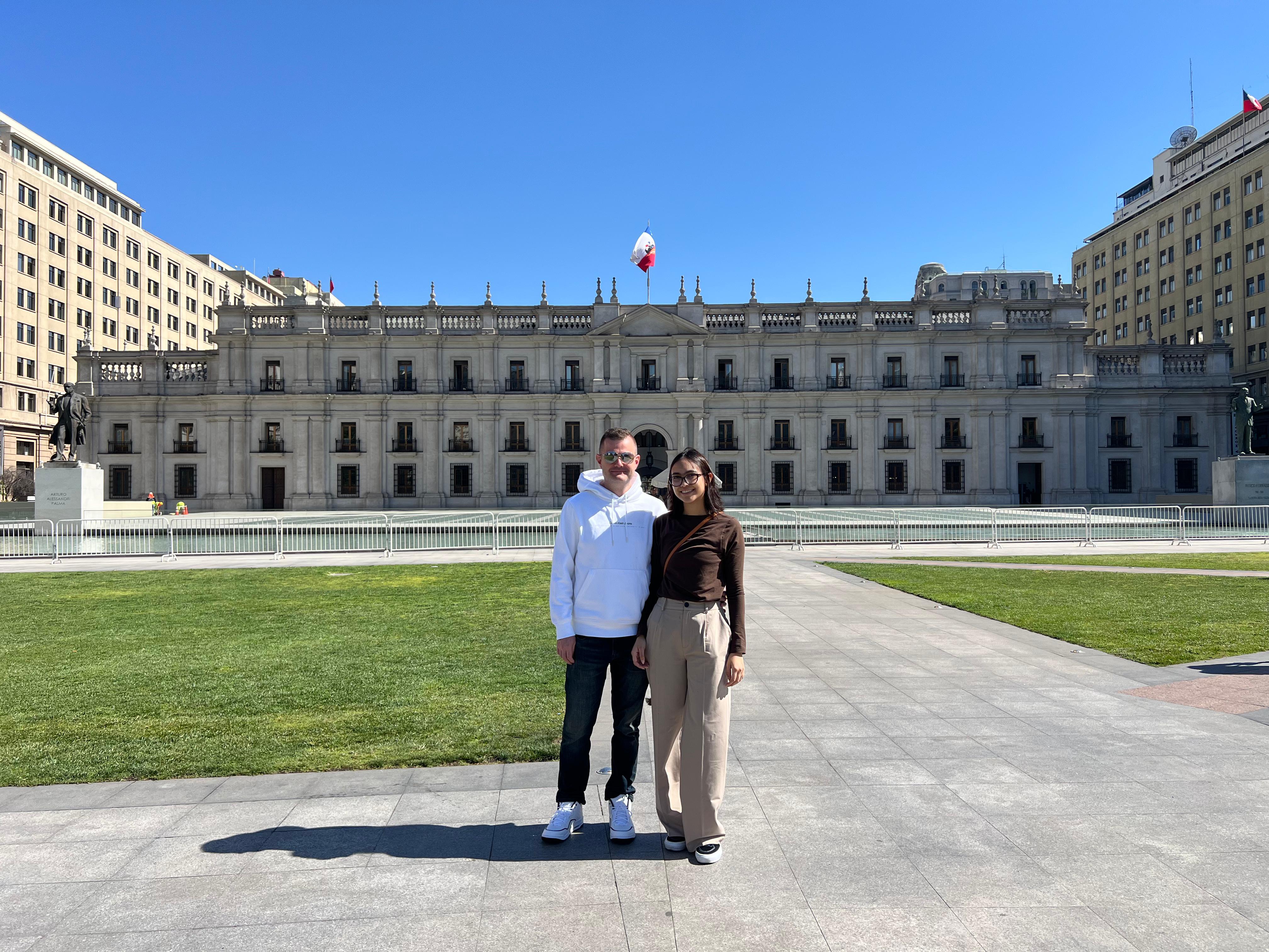 La Moneda, Historic Downtown & Cerro Santa Lucía Private Tour