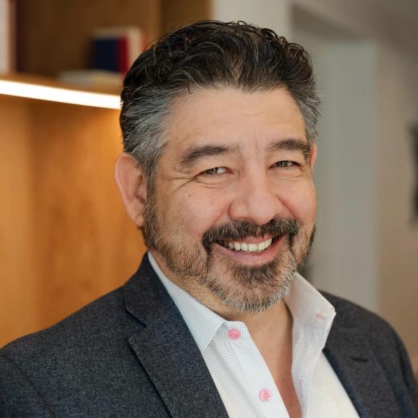 Dr. Juan Esteban Pereira