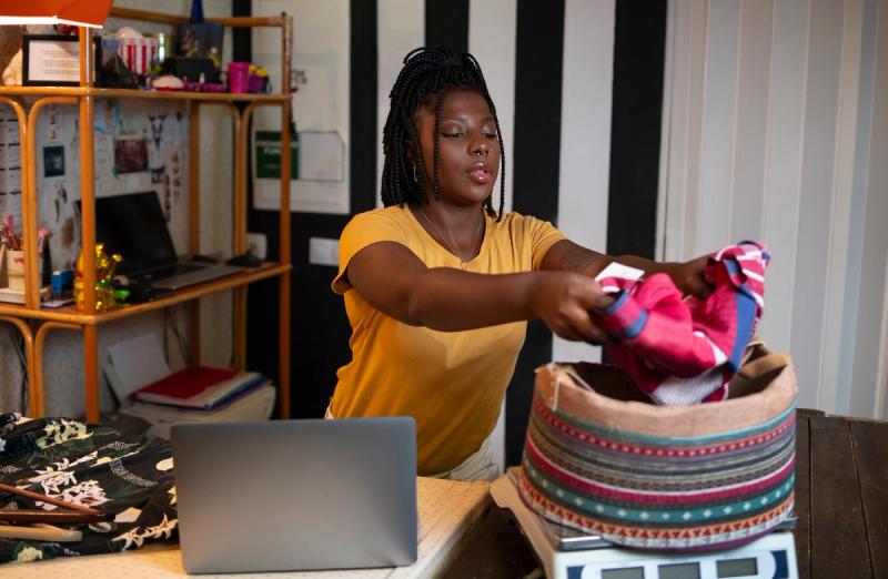 What African Startups Can Learn From Informal Markets 