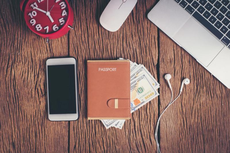 How Digital Wallets Are Becoming Everyday Essentials