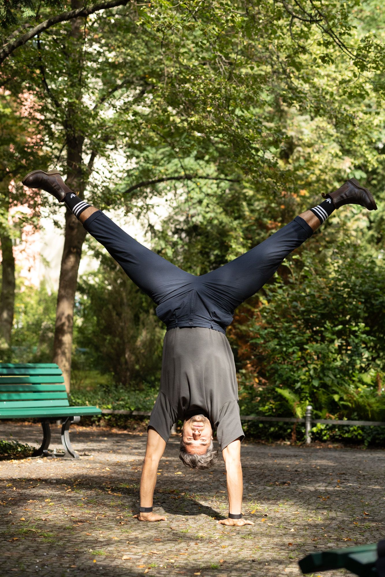 Handstand