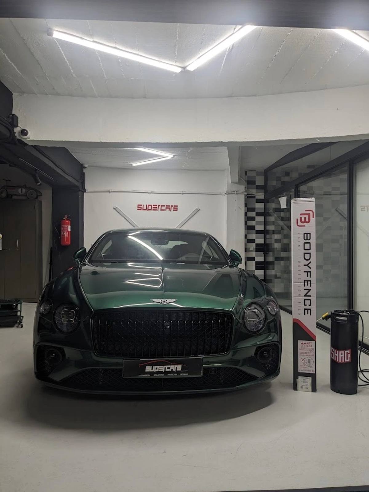 Film de protection PPF posé par SuperCars Maroc, atelier Casablanca