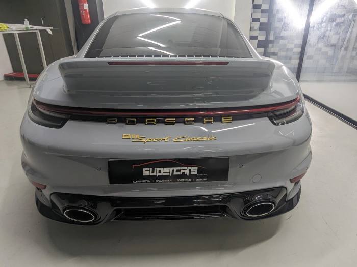 Vitres teintées film céramique — réalisation SuperCars Maroc, Casablanca