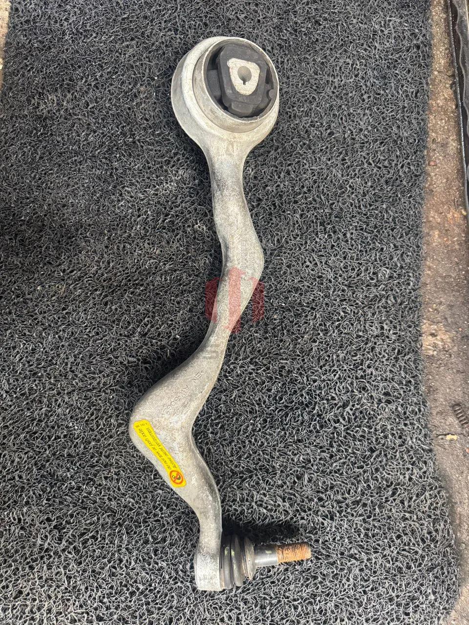 BMW E90 E92 E84 Front Left Tension Strut 31126765305 Genuine