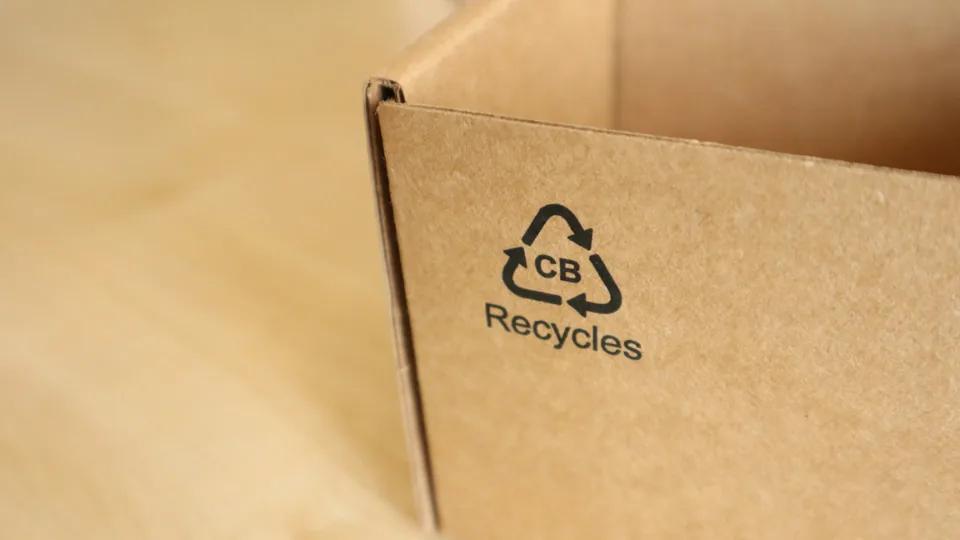 Recycled cardboard box