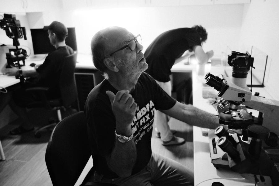 Behind the scenes 06