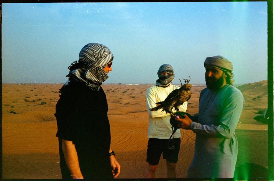 Behind the scenes 06