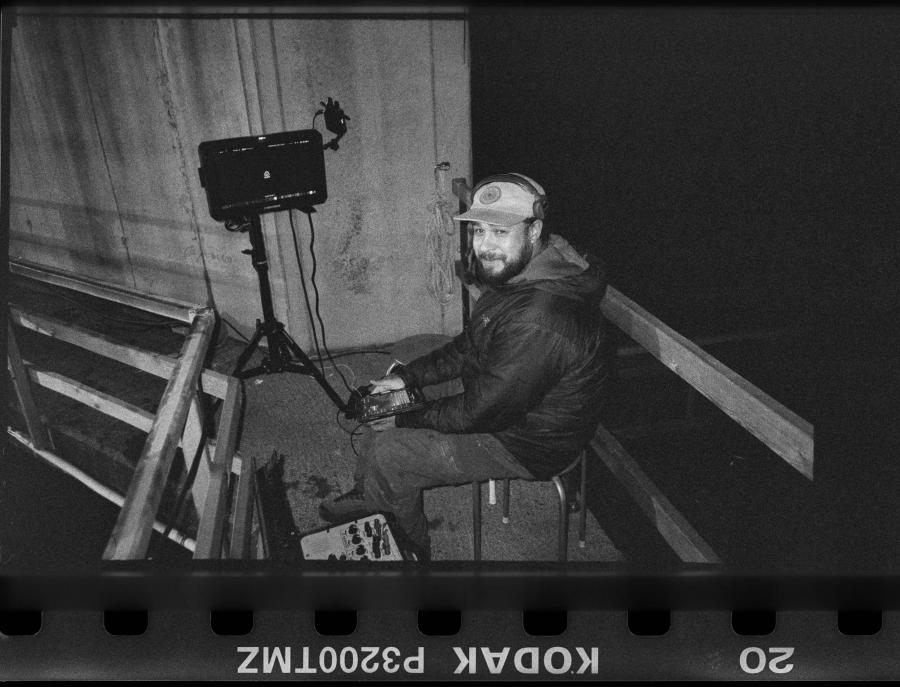 Behind the scenes 11