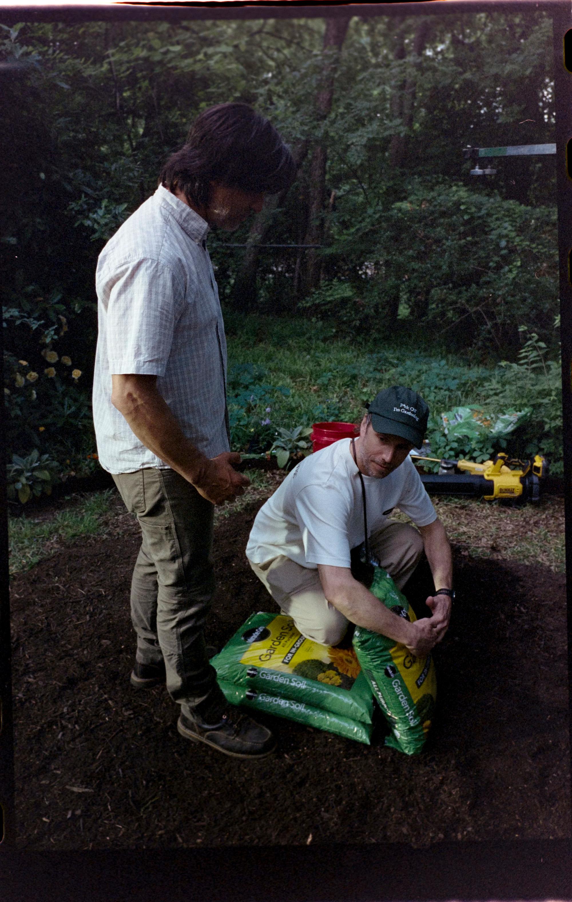 Behind the scenes 06