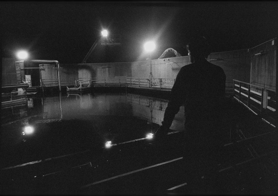 Behind the scenes 01