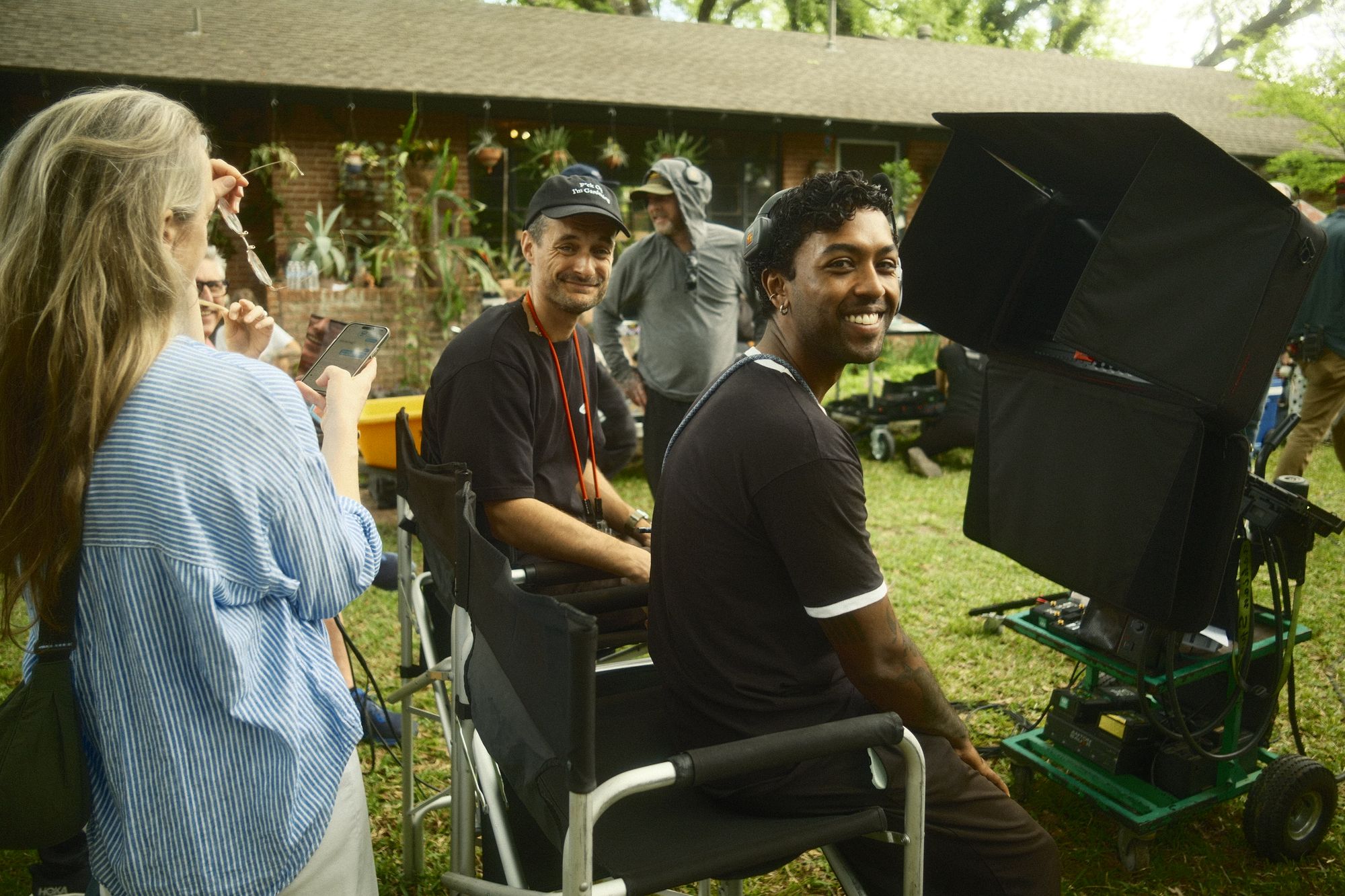 Behind the scenes 19