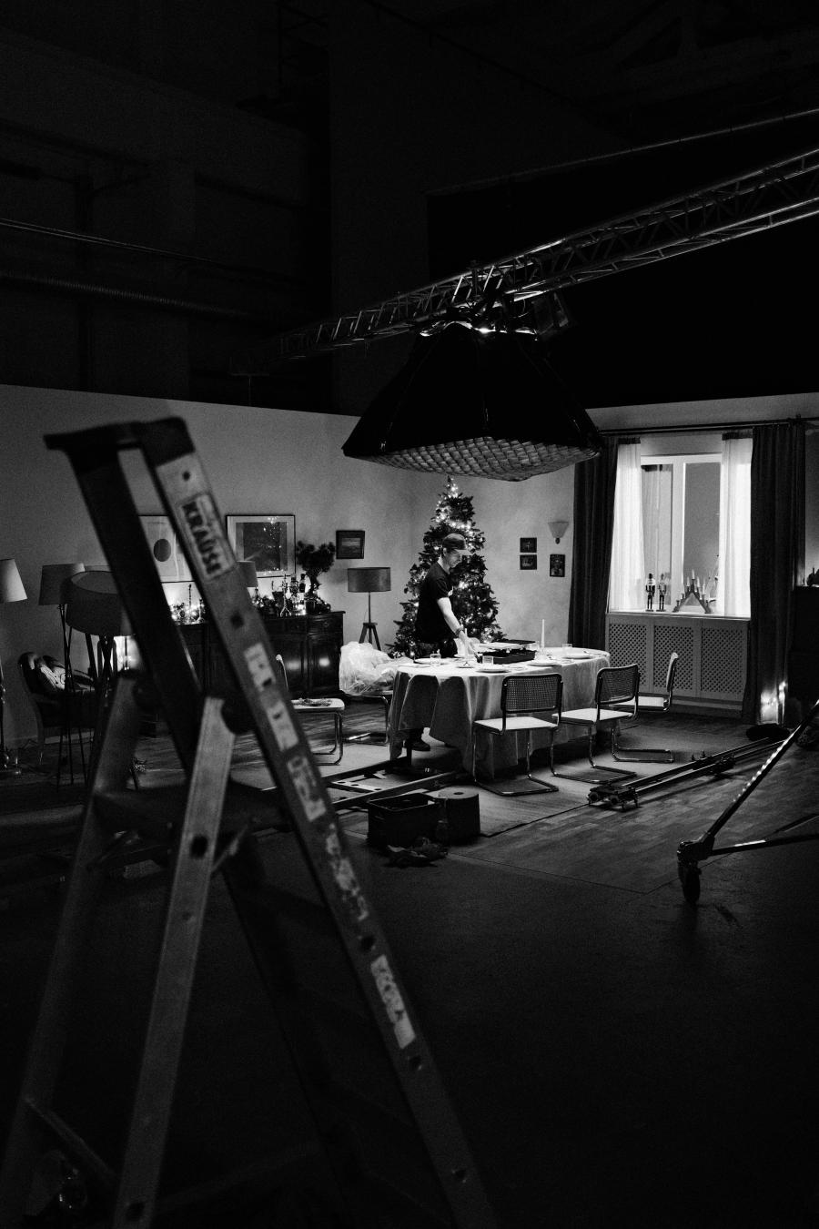 Behind the scenes 11
