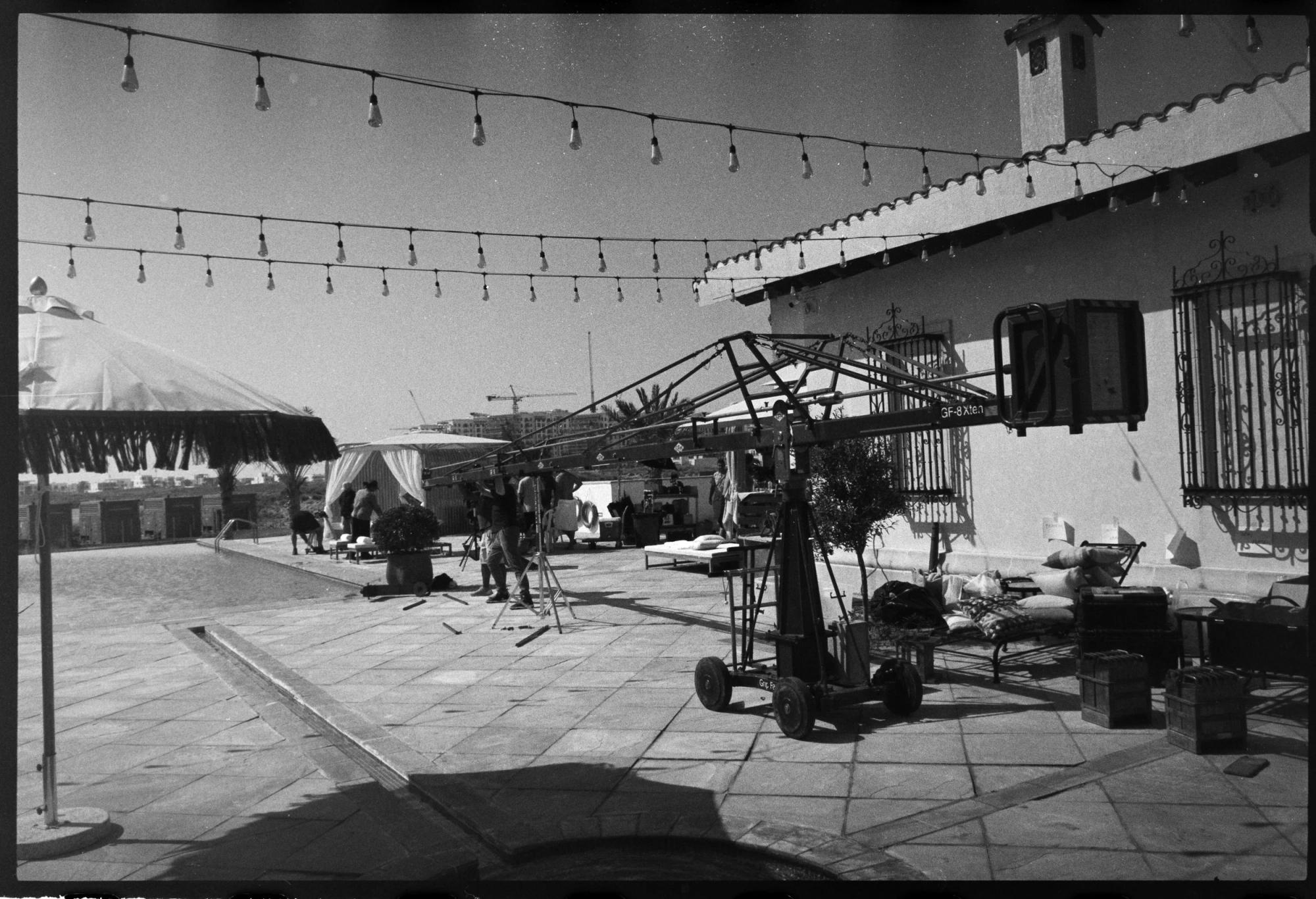 Behind the scenes 12