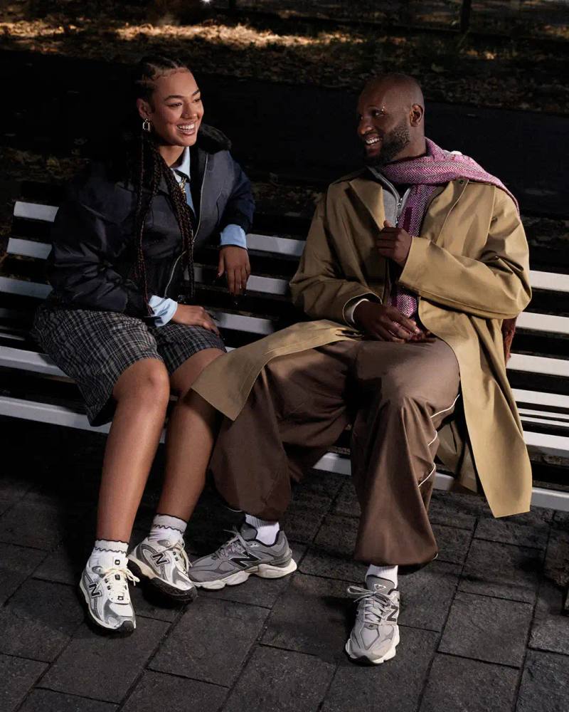 FOOT LOCKER MERGES PHYSICAL AND VR SHOPPING Foot Locker combines in-person Milan event with virtual reality shopping experience for holiday campaign.