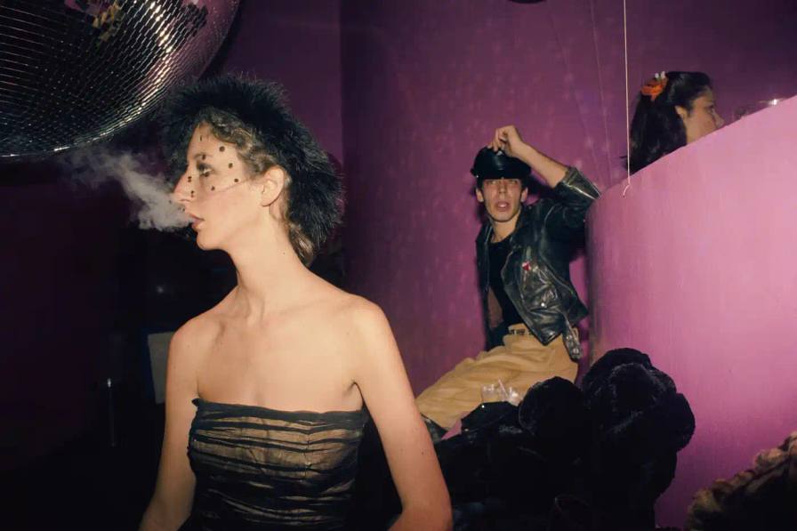 NAN GOLDIN'S COMPLETE BALLAD SERIES IN LONDON Gagosian gallery in London will display the complete collection of 126 photographs from Nan Goldin's The Ballad of Sexual Dependency series, documenting New York's East Village during the 1970s and 1980s.