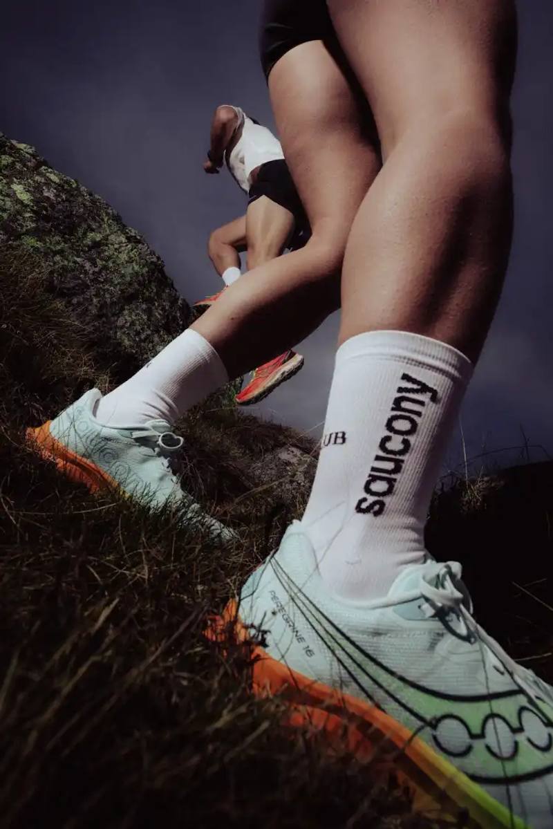 Article about the Saucony Peregrine 16 trail running shoe featuring Vibram Megagrip technology, enhanced cushioning, and protective elements for various terrain conditions.