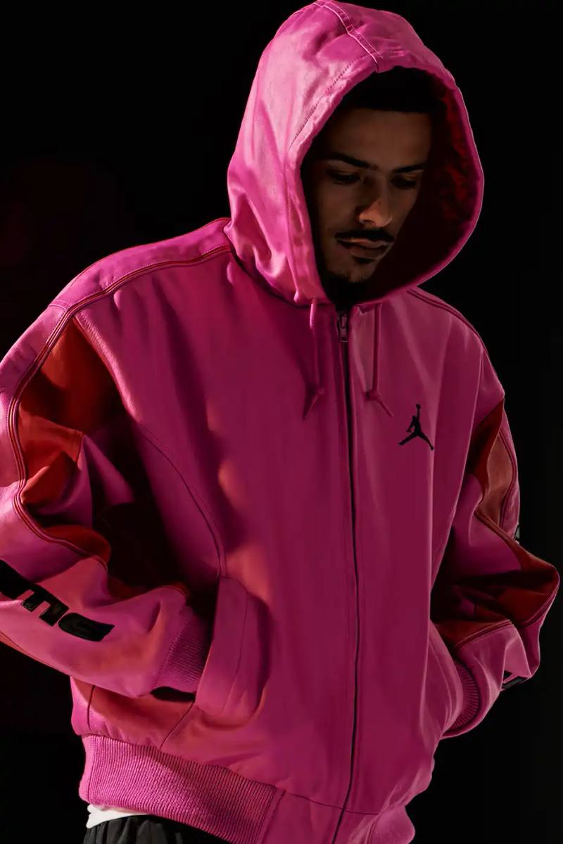 image detailing the Supreme and Jordan Brand apparel collaboration for Spring 2026, including items, prices in Euros, and launch dates.