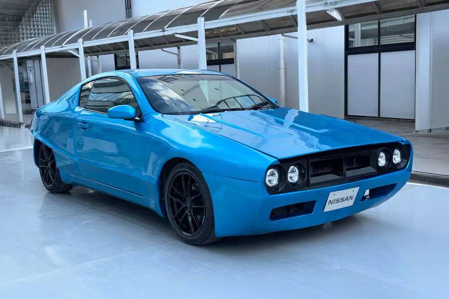 Article about three custom Nissan vehicles built by technical college students. Details NEO Skyline's retro-modern design, Z Lealia's sports wagon concept, and Bluebird Kiwami's luxury modifications for Tokyo Auto Salon 2025.