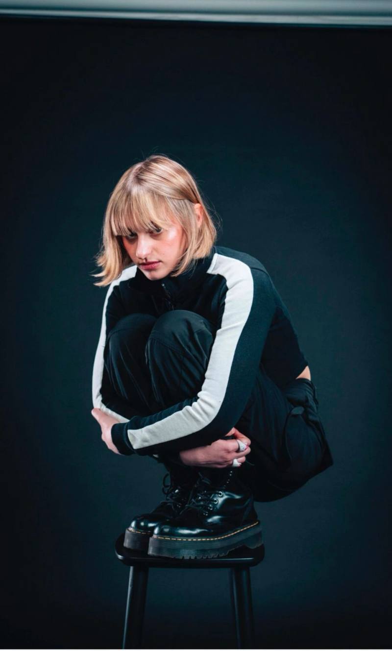 CARO WOW ON HER HAPPYSAD WORLD Caro Wow explains how Milan, studio work and See Maw helped shape her project.