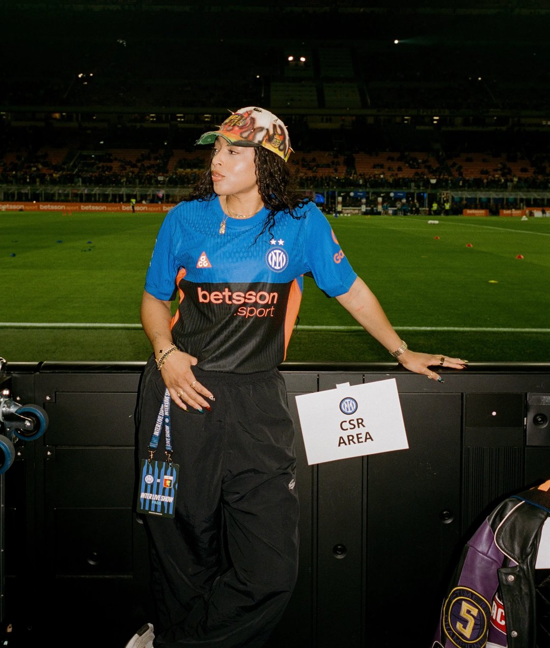 HONEYLUV ON HOUSE MUSIC AT THE INTER MILAN MATCH An interview with DJ HoneyLuv at the Inter Milan match in Milano discussing her career and new single.