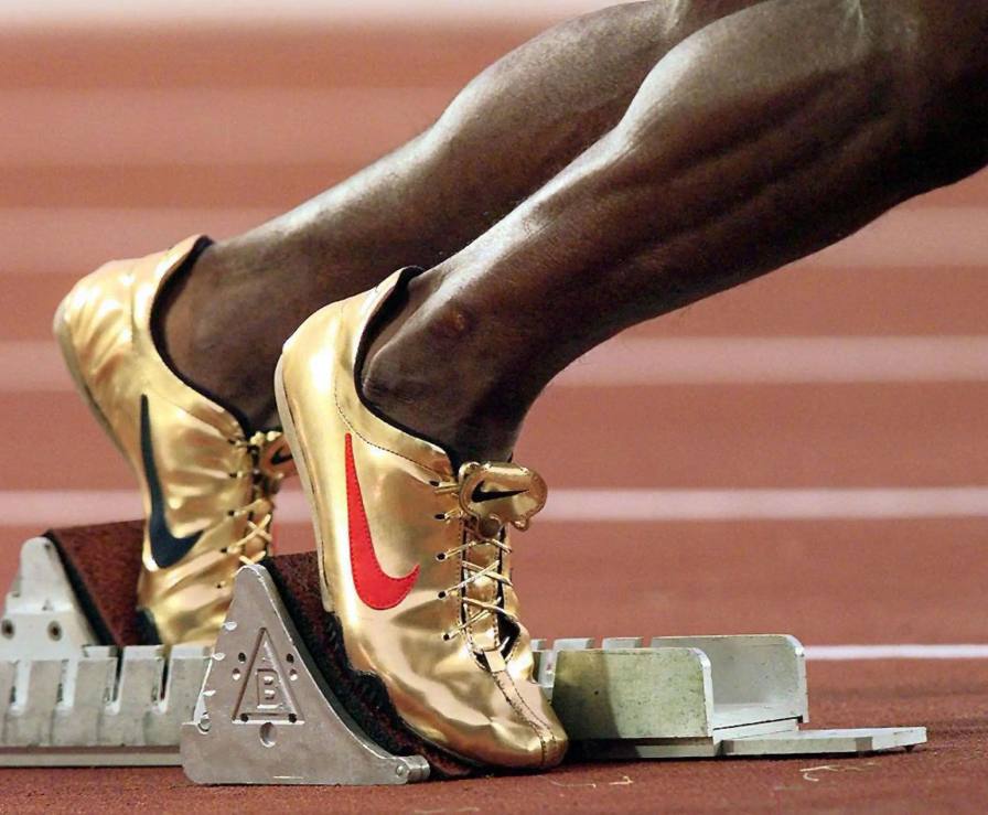 Nike used similar approaches during the 1996 and 2012 Olympic Games without holding the main sponsorship rights.