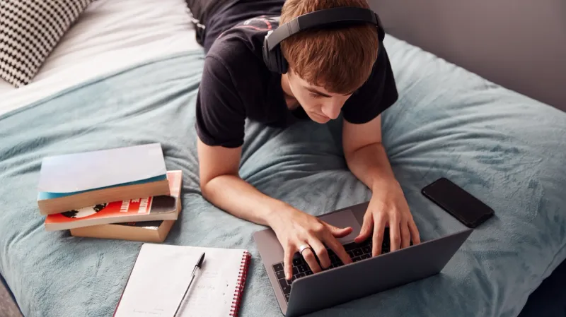 Internet Discounts for Students: Save in 2026